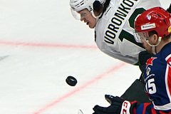 Подробнее о статье Российский хоккеист подрался с тафгаем в матче НХЛ